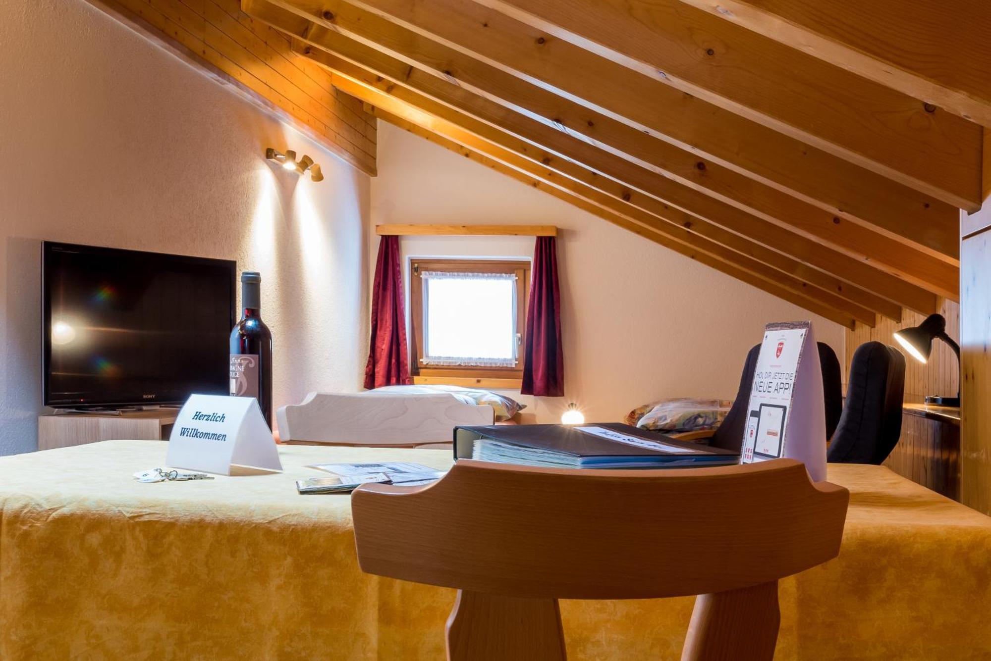 Apartmán Haus Avalanche Saas Fee Pokoj fotografie